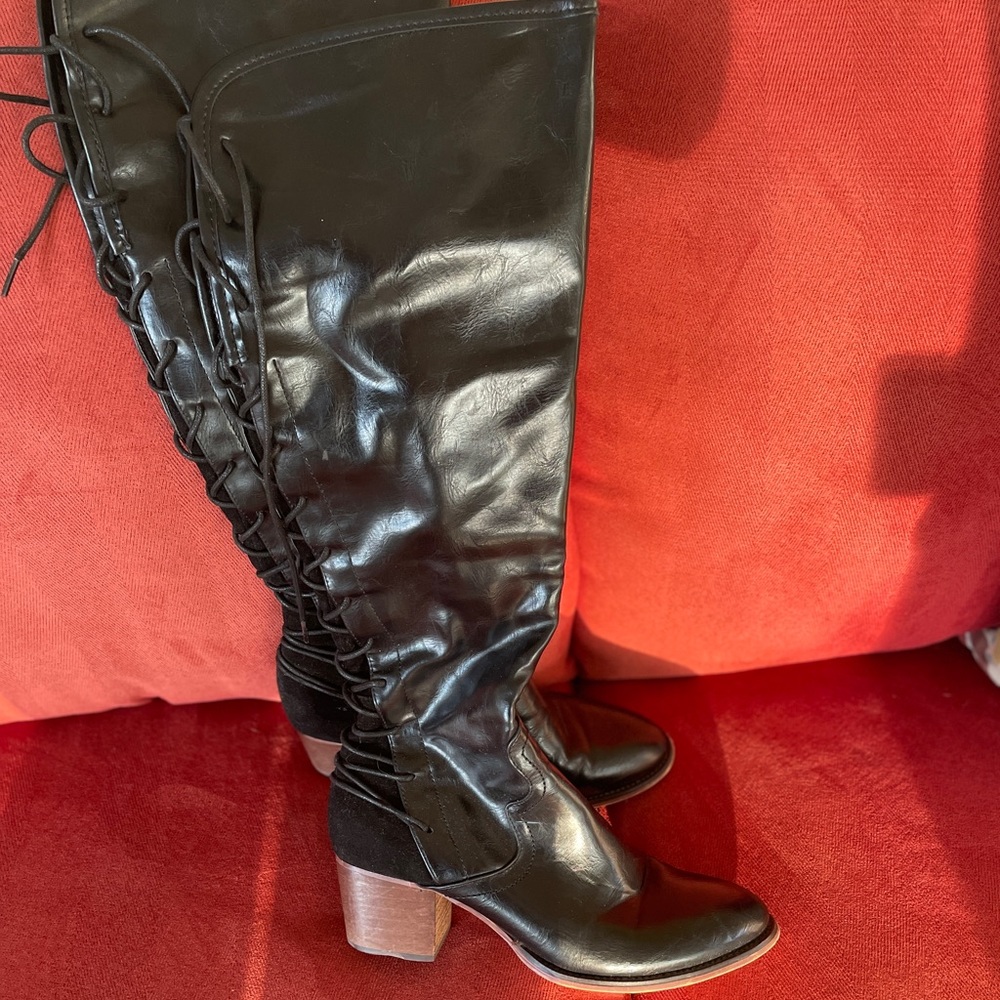 Lace up boots